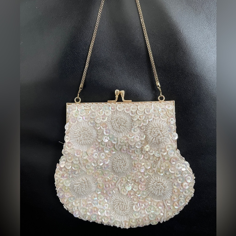 DU-VAL Vintage White Sequin Beads Mini Handbag Evening Event Handmade Hong Kong